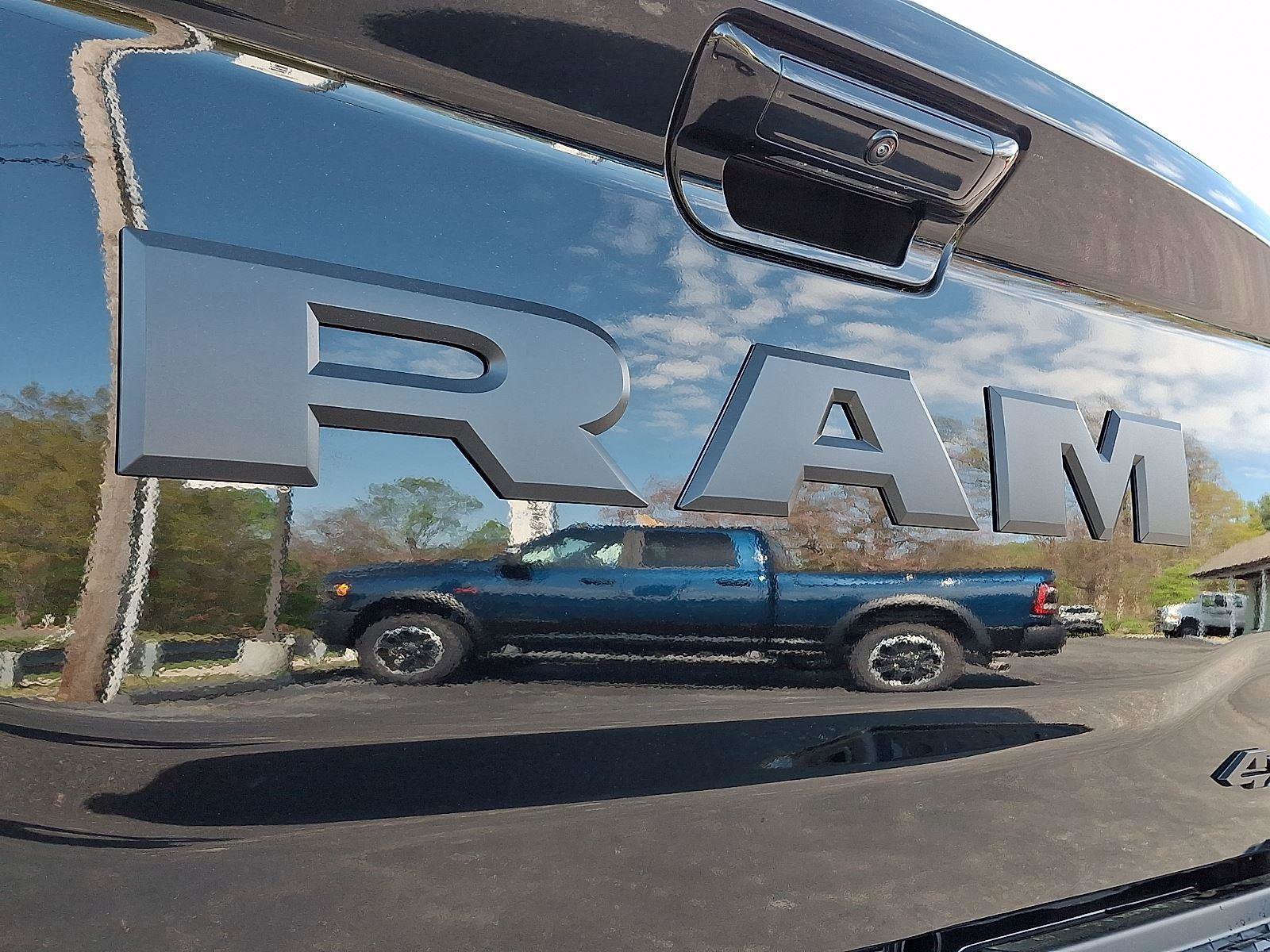 New 2026 RAM 2500 Limited AWD/4WD image 19