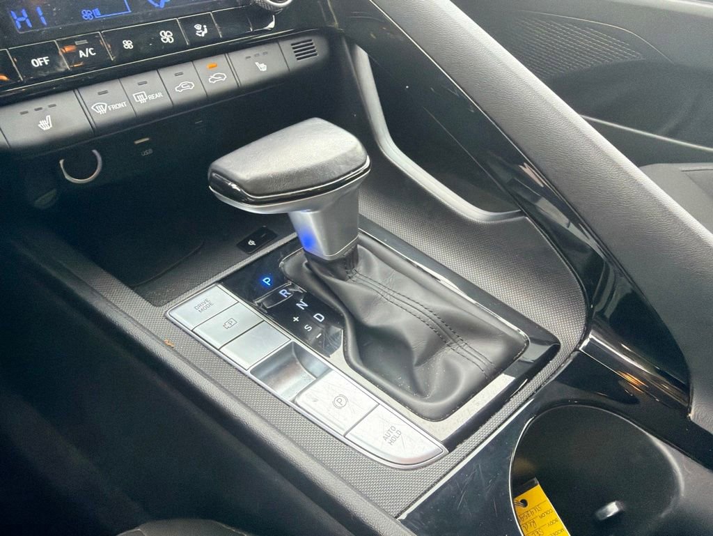 Used 2025 Hyundai Elantra SEL FWD image 5