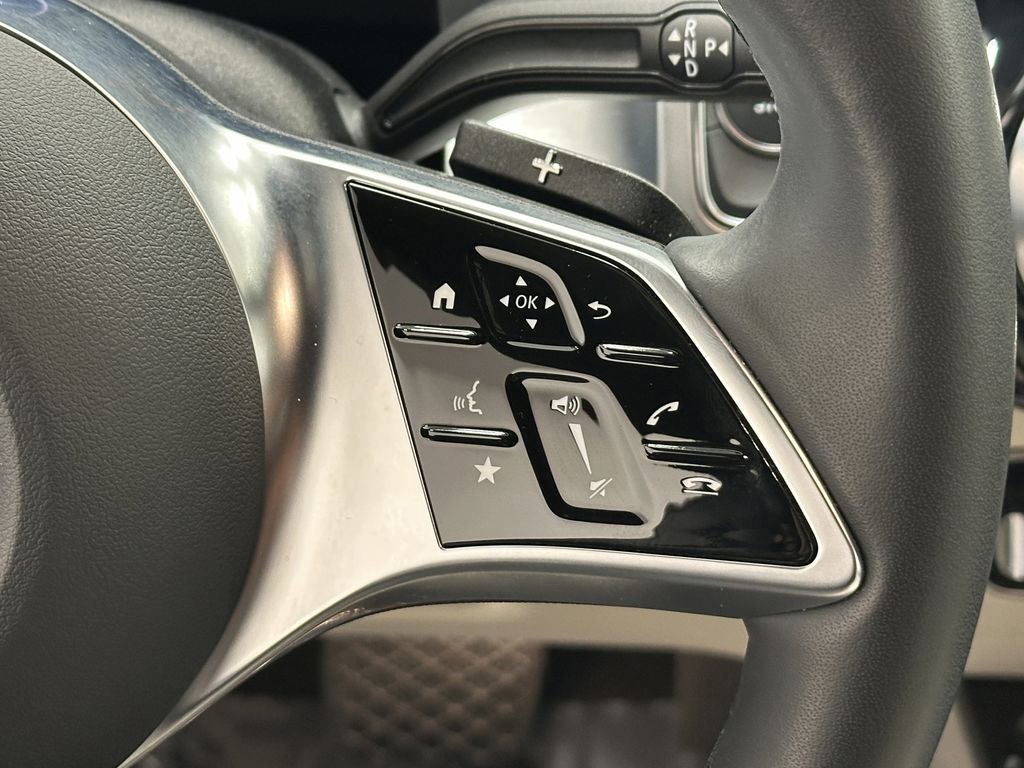 Certified 2024 Mercedes-Benz EQB 250+ image 28