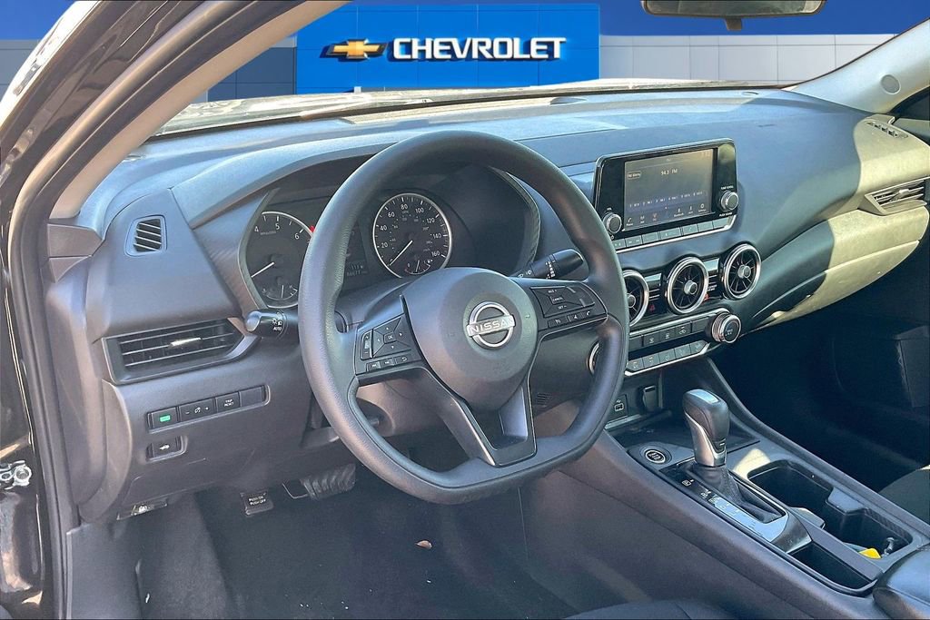 Used 2024 Nissan Sentra S image 17