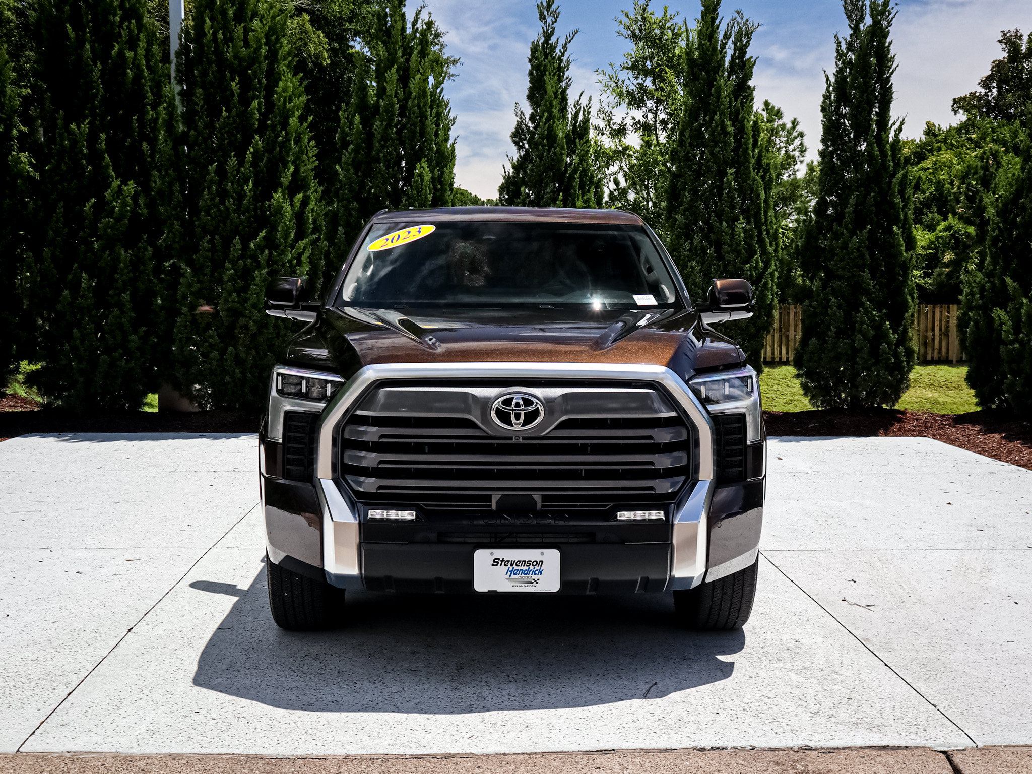 Used 2023 Toyota Tundra Limited AWD/4WD image 3
