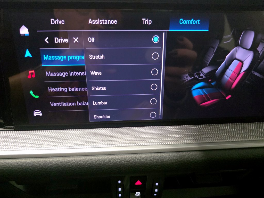 New 2026 Porsche Cayenne Coupe AWD/4WD image 35