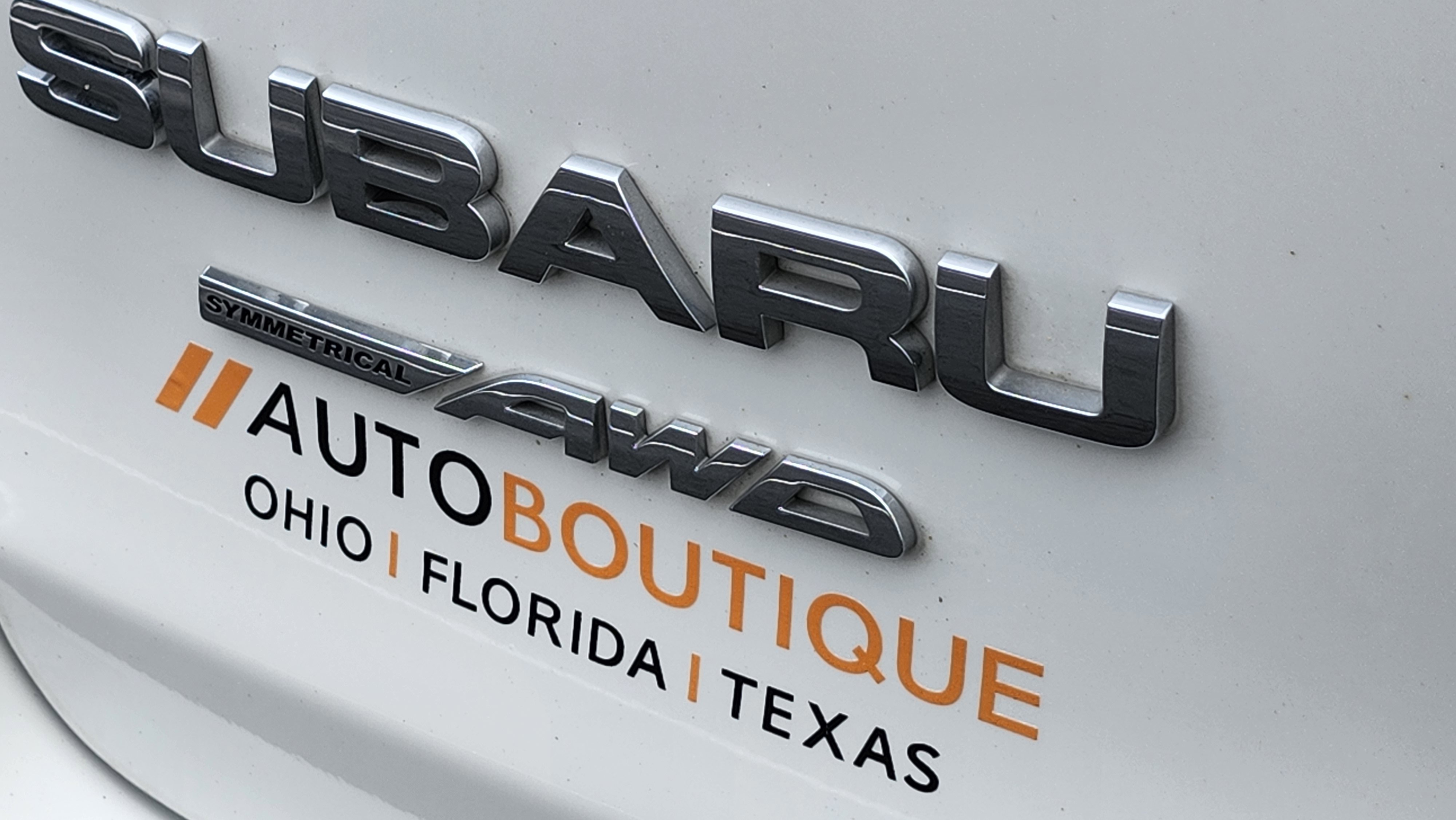 Used 2025 Subaru Ascent Premium image 16