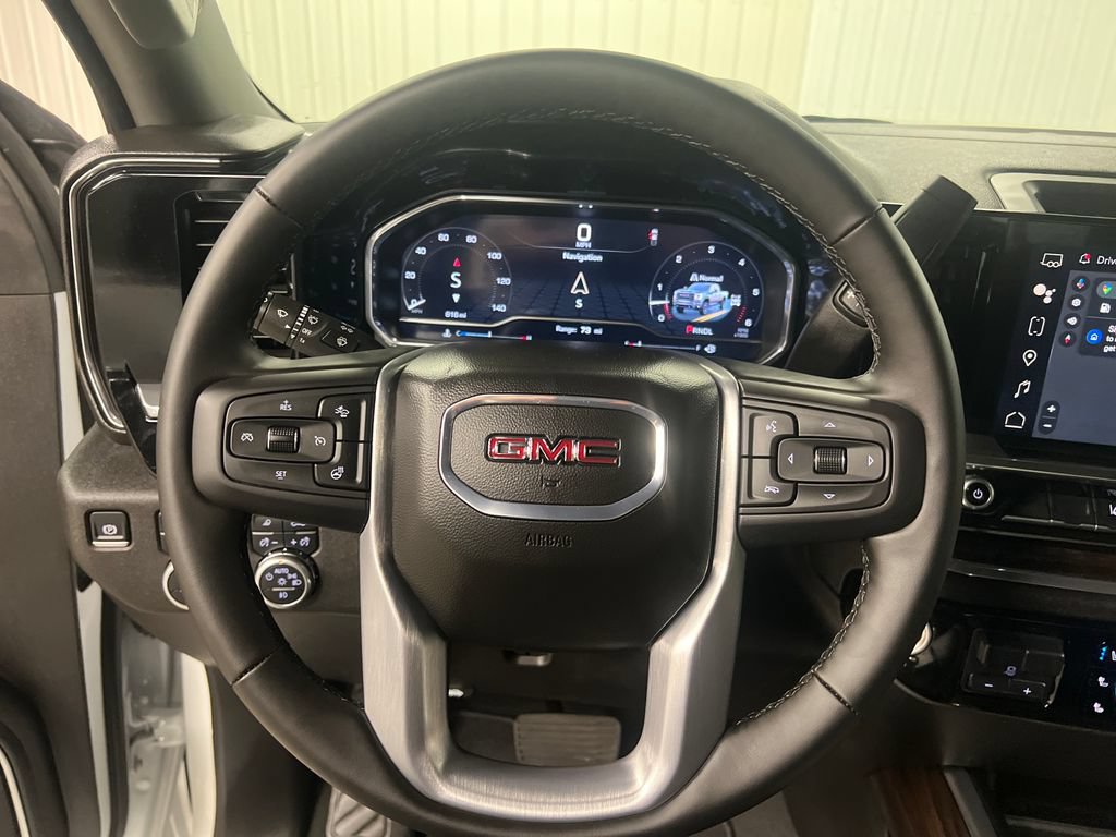 Certified 2025 GMC Sierra 2500 SLT w/ SLT Premium Package AWD/4WD image 18