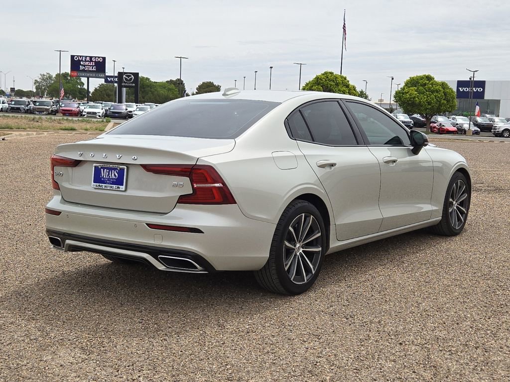 Used 2022 Volvo S60 B5 Inscription FWD image 6