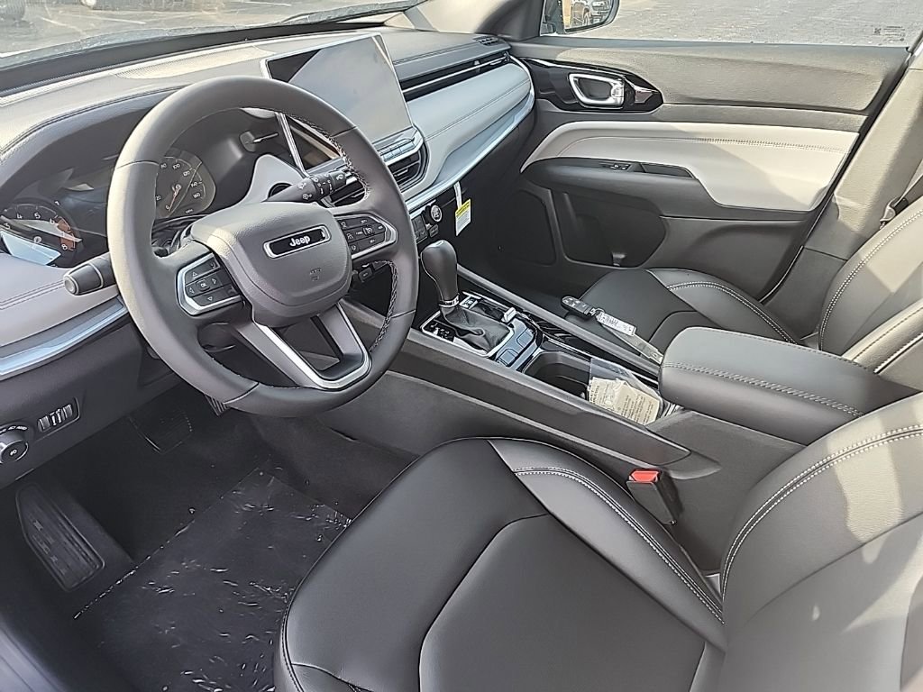 New 2026 Jeep Compass Limited image 21
