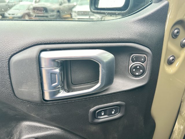 New 2026 Jeep Gladiator Sport AWD/4WD image 16