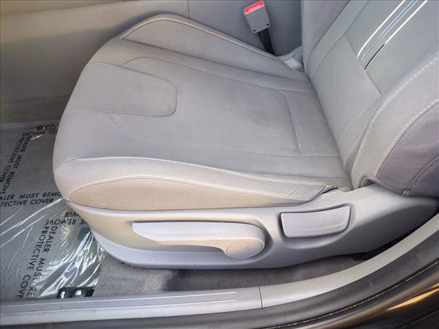 Used 2023 Hyundai Elantra SEL w/ Convenience Package image 15