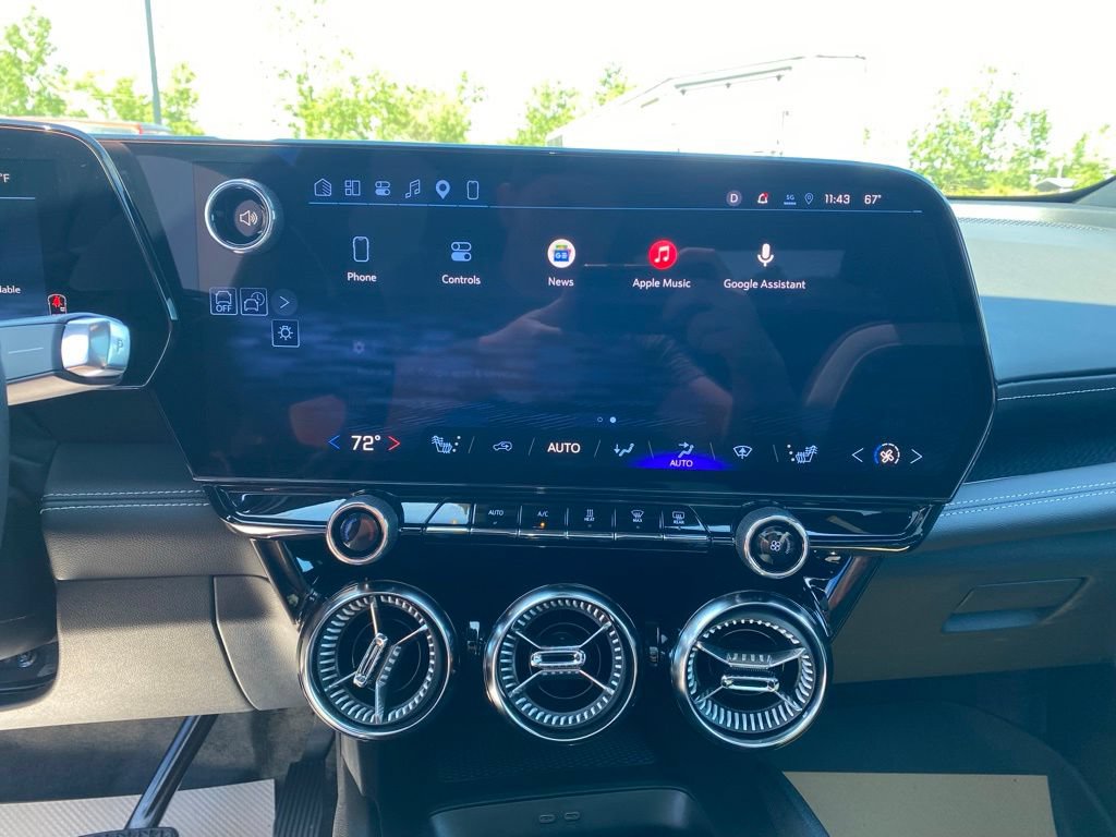 New 2026 Chevrolet Blazer EV LT AWD/4WD image 17