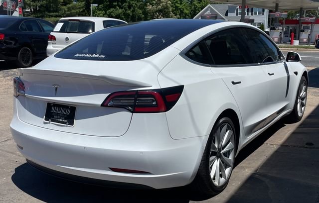 Used 2018 Tesla Model 3 Long Range RWD image 4