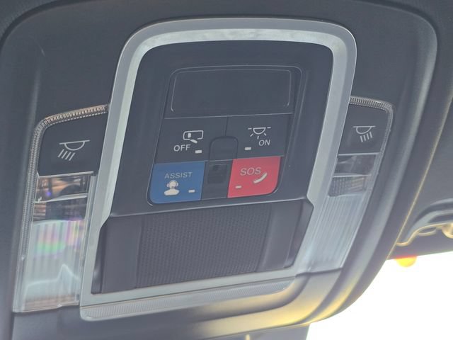 Used 2024 RAM 1500 Laramie RWD image 22