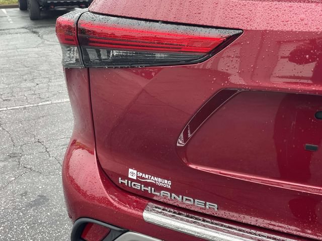 Used 2021 Toyota Highlander Platinum FWD image 9