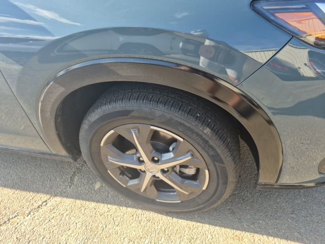 Used 2024 Honda HR-V EX-L image 17