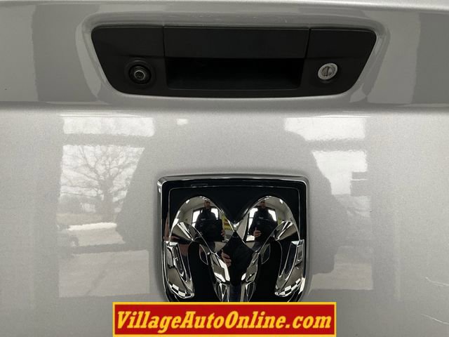 Used 2016 RAM 1500 Big Horn image 28