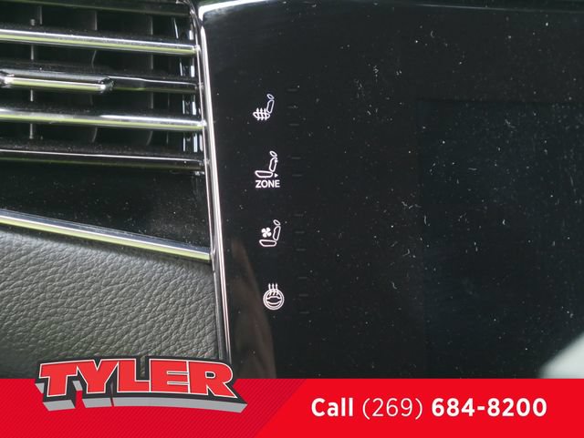 Certified 2023 Jeep Wagoneer 4WD image 30