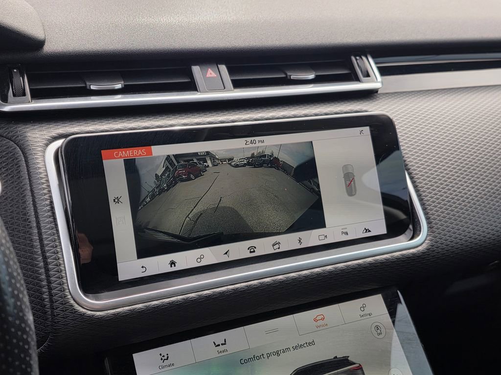 Used 2018 Land Rover Range Rover Velar S image 16