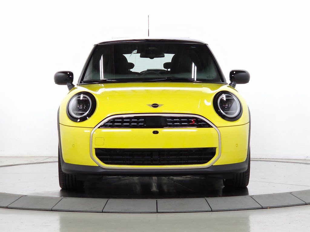 Used 2025 MINI Cooper S FWD image 2
