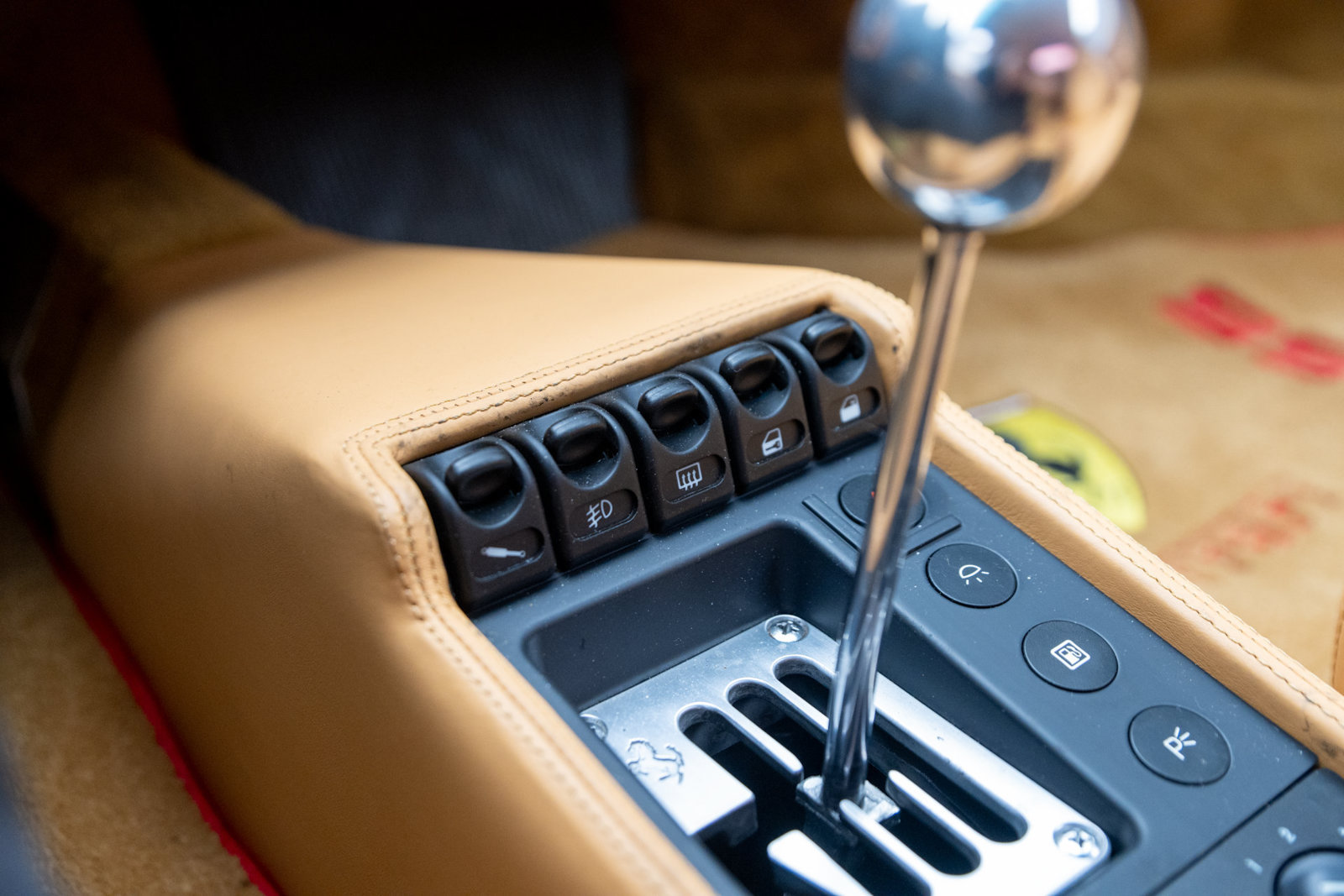 Used 1995 Ferrari F355 Berlinetta RWD image 27