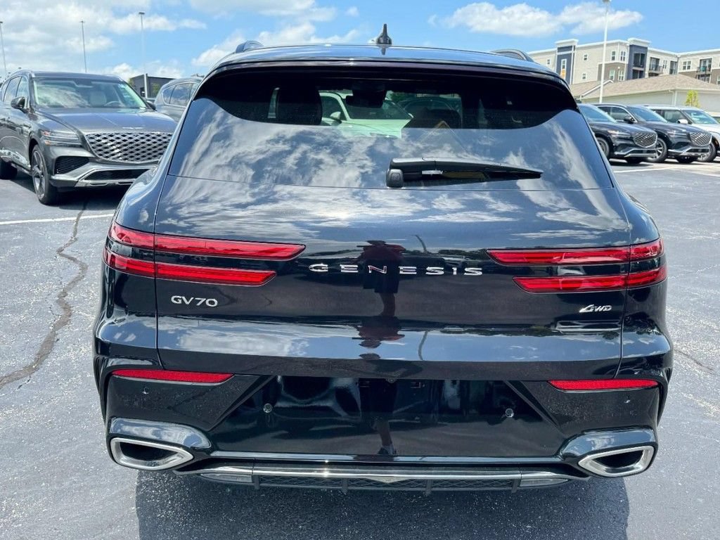 New 2026 Genesis GV70 2.5T Sport Prestige AWD/4WD image 4