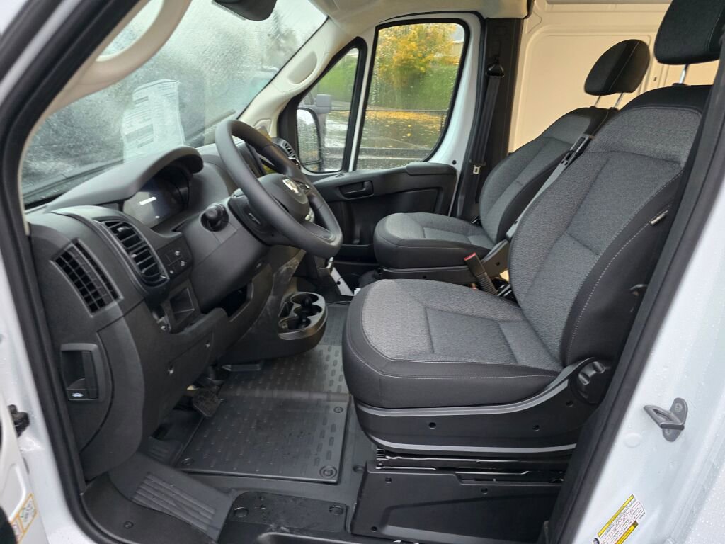 New 2026 RAM ProMaster 1500 w/ Premium Convenience Group image 17