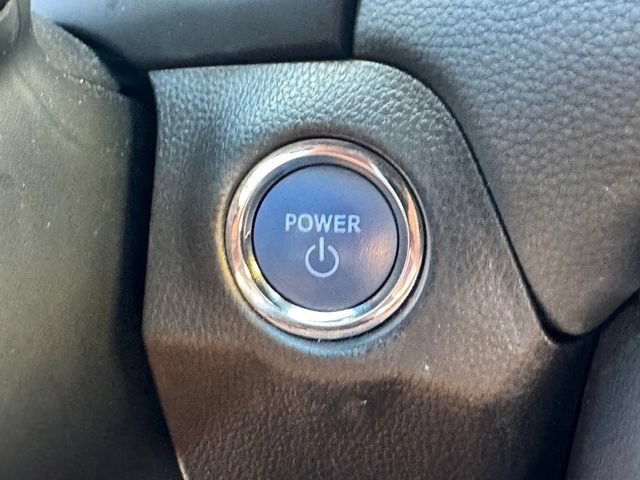 Used 2022 Toyota RAV4 XLE w/ Convenience Package AWD/4WD image 23