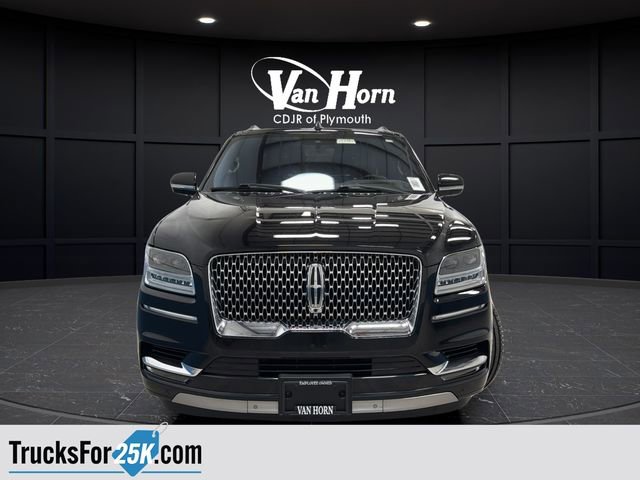Used 2018 Lincoln Navigator L Reserve w/ Technology Package AWD/4WD image 3