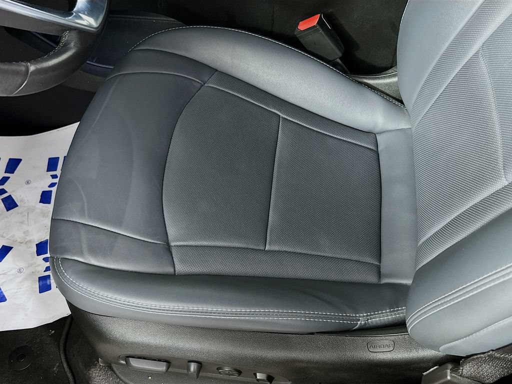 Used 2023 Buick Enclave Premium w/ Experience Buick Package FWD image 27