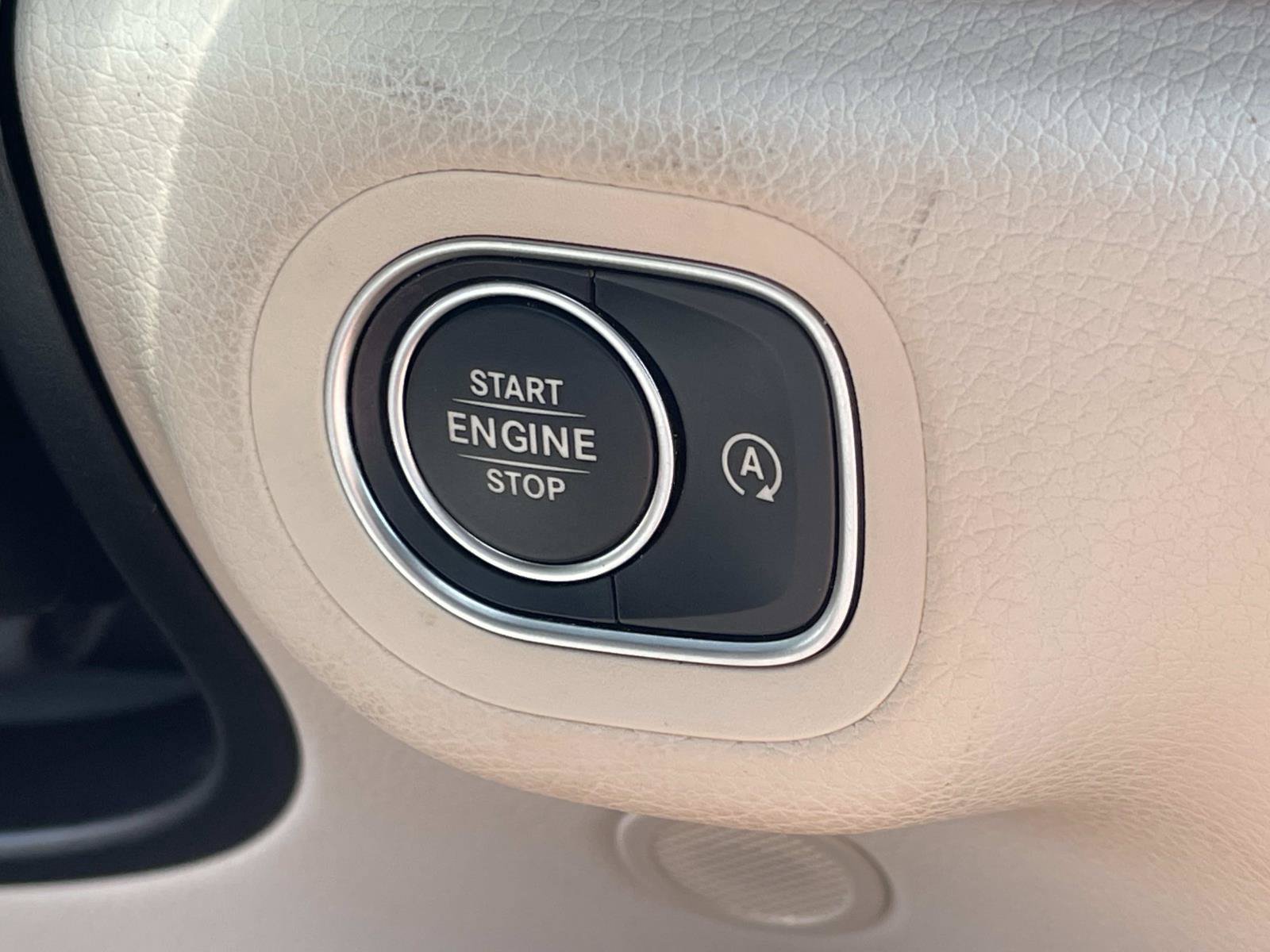 Certified 2025 Mercedes-Benz GLE 450 4MATIC image 38