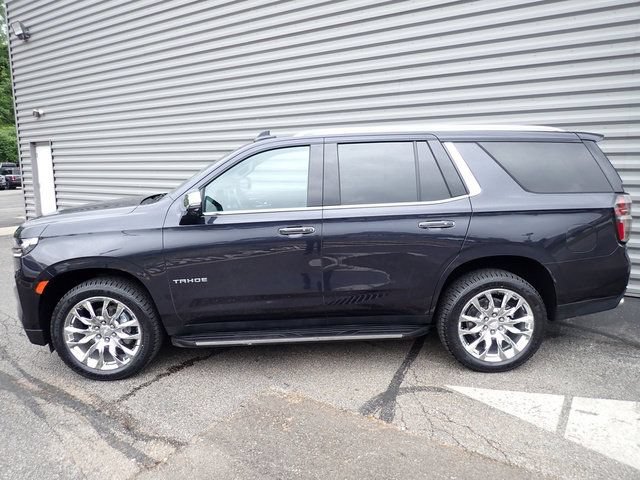 Used 2024 Chevrolet Tahoe Premier w/ Premium Package AWD/4WD image 2