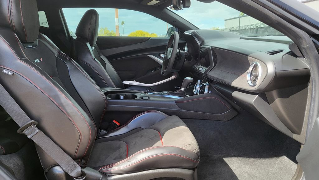 Used 2023 Chevrolet Camaro ZL1 image 17