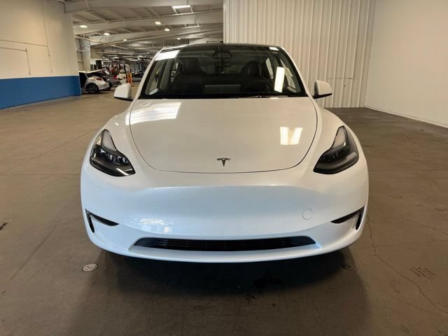 Used 2024 Tesla Model Y Long Range AWD/4WD image 8