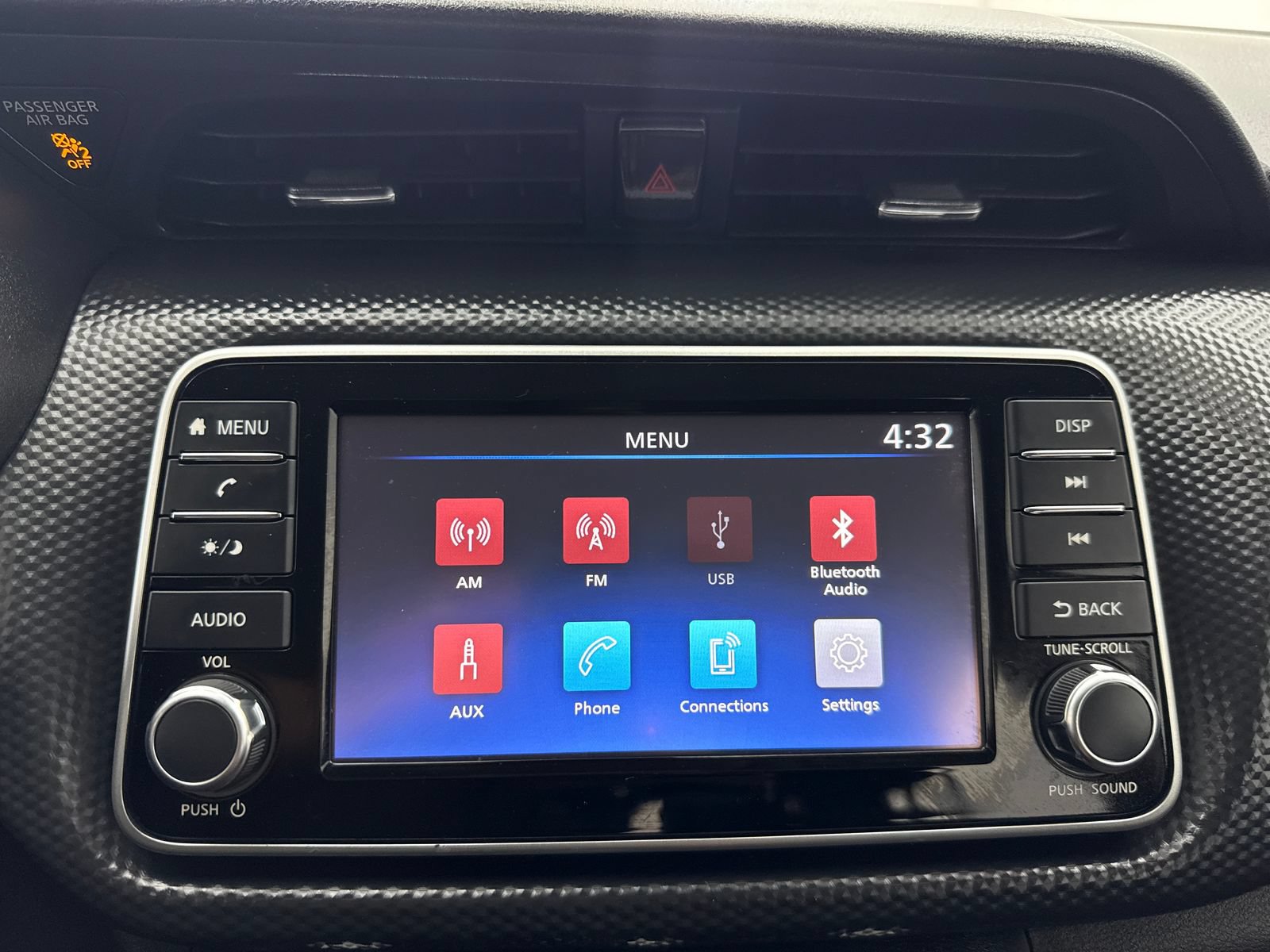 Used 2022 Nissan Kicks S FWD image 25