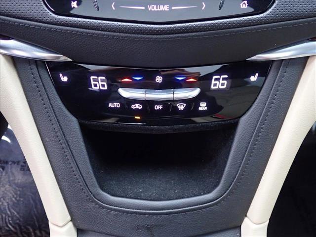 Used 2017 Cadillac XT5 Luxury w/ Driver Awareness Package image 21