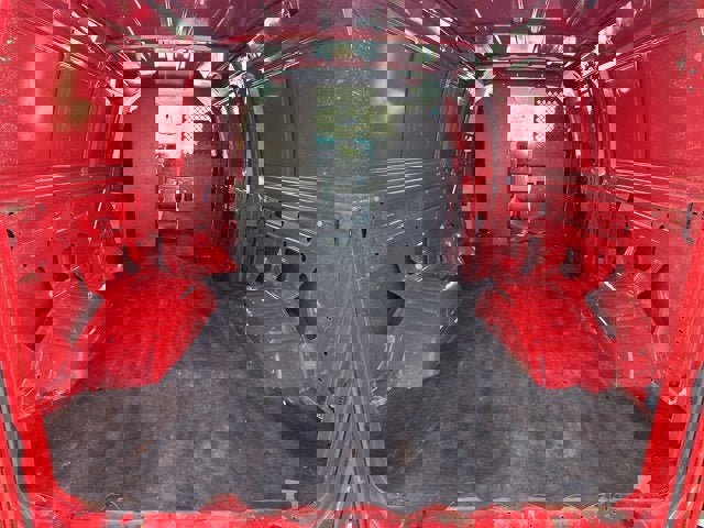 Used 2011 Ford E-250 and Econoline 250 image 12