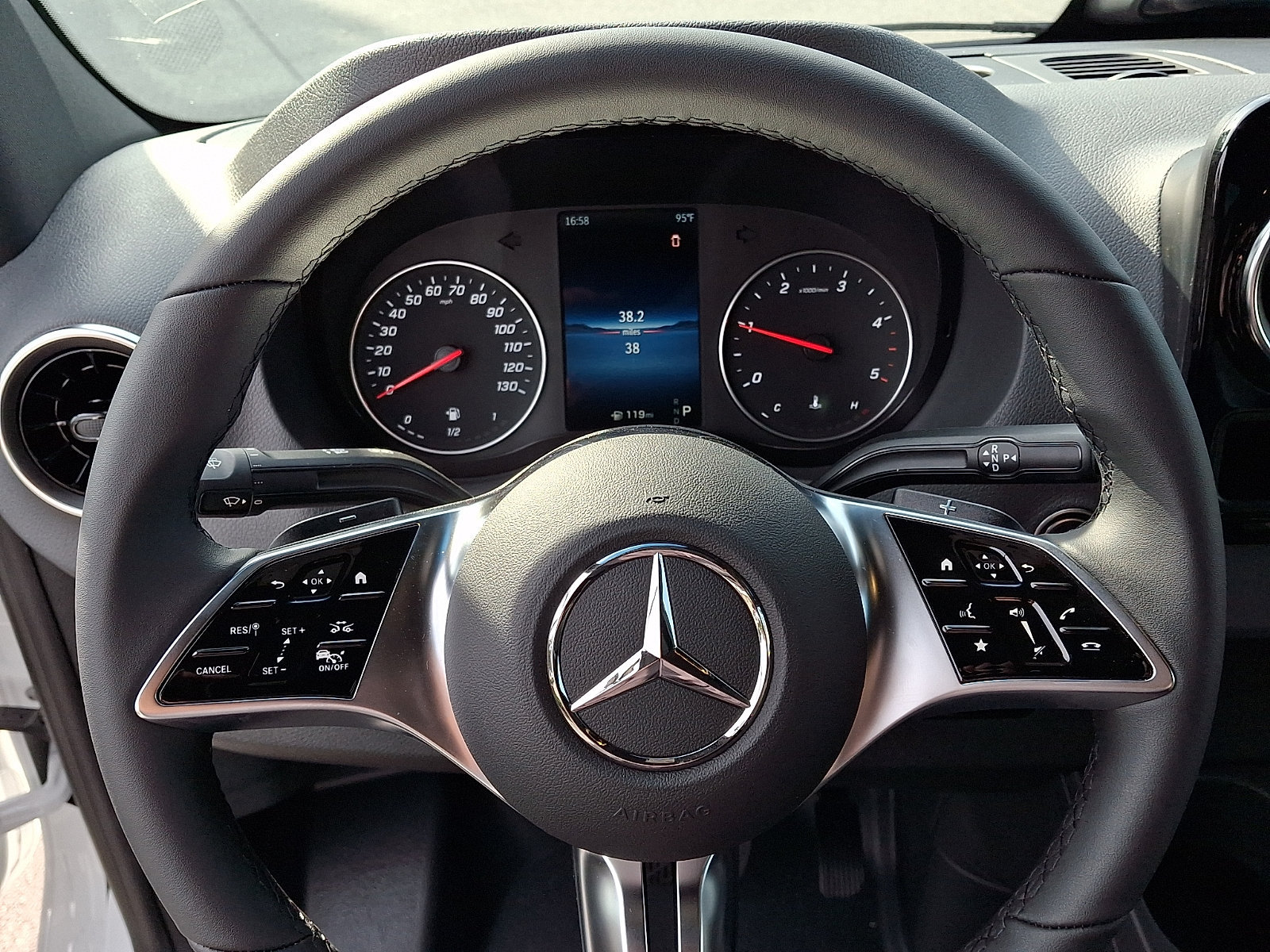 New 2026 Mercedes-Benz Sprinter 2500 image 9