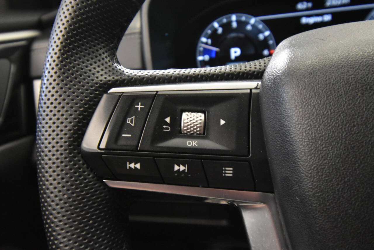 Used 2023 Mitsubishi Outlander SE Black Edition image 25