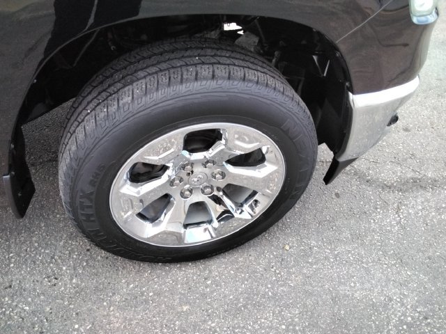 Used 2022 RAM 1500 Big Horn AWD/4WD image 17