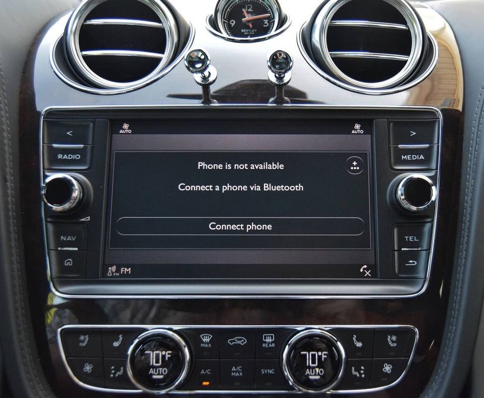 Used 2019 Bentley Bentayga image 31