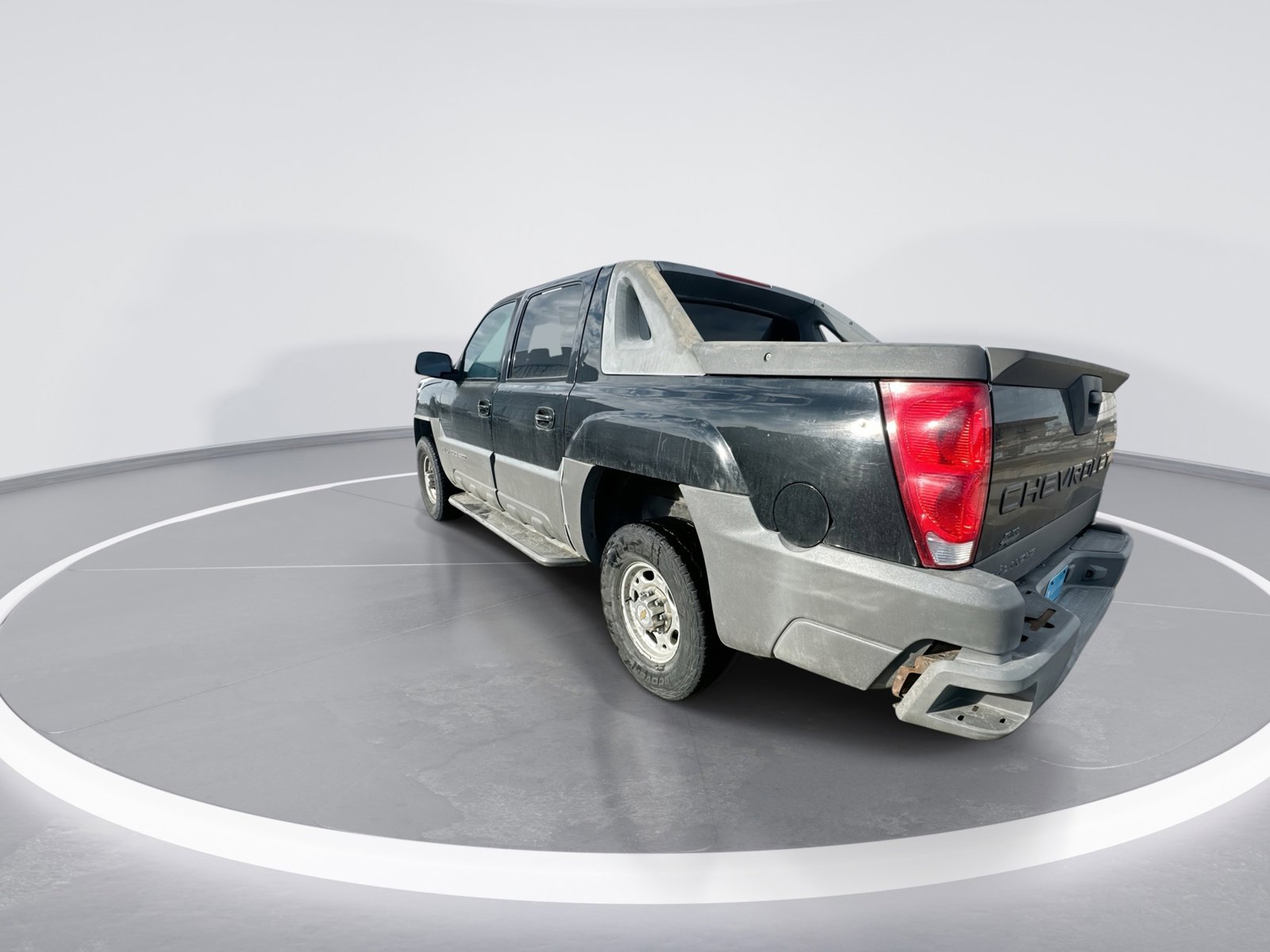 Used 2002 Chevrolet Avalanche 2500 w/ Convenience Pkg image 6