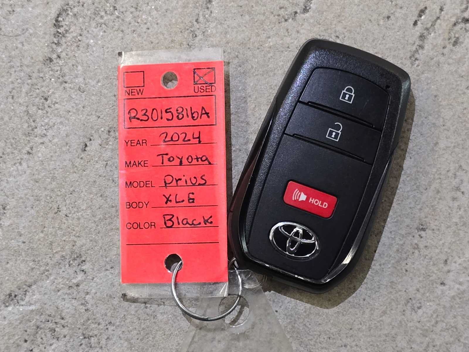 Certified 2024 Toyota Prius XLE AWD/4WD image 31