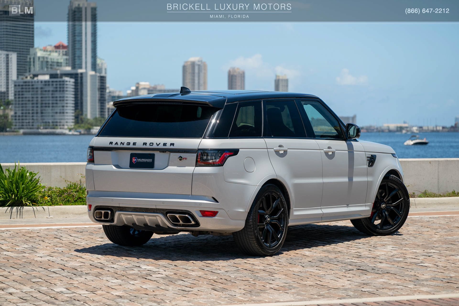 Used 2022 Land Rover Range Rover Sport SVR Carbon Edition AWD/4WD image 4