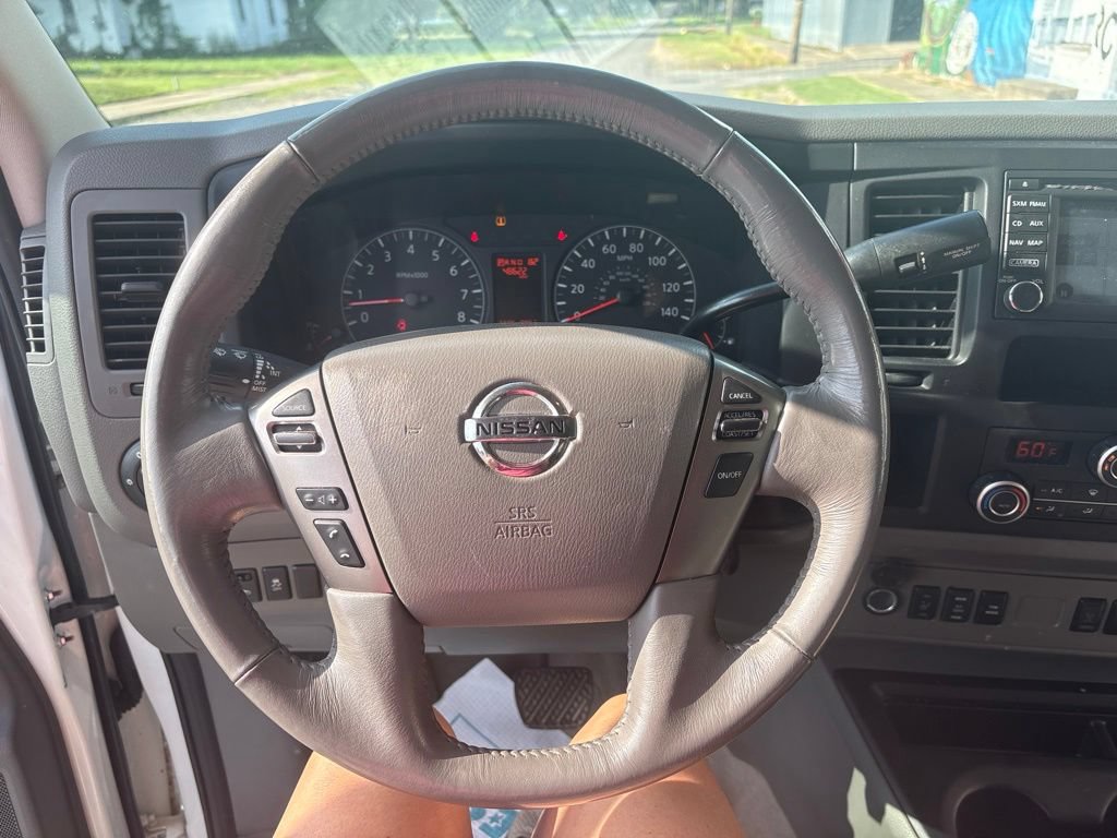 Used 2019 Nissan NV 3500 SL RWD image 17