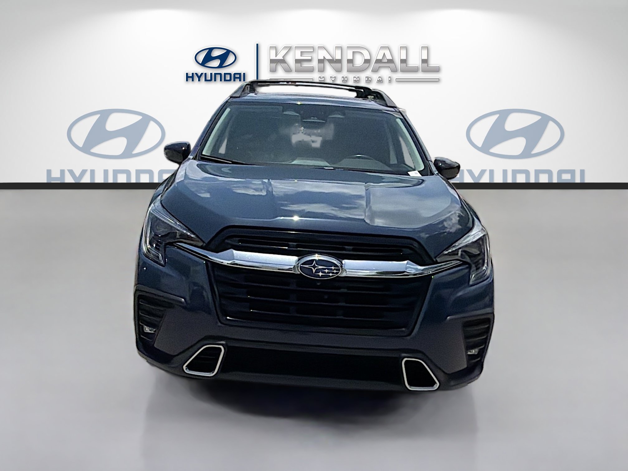 Used 2024 Subaru Ascent Touring AWD/4WD image 2