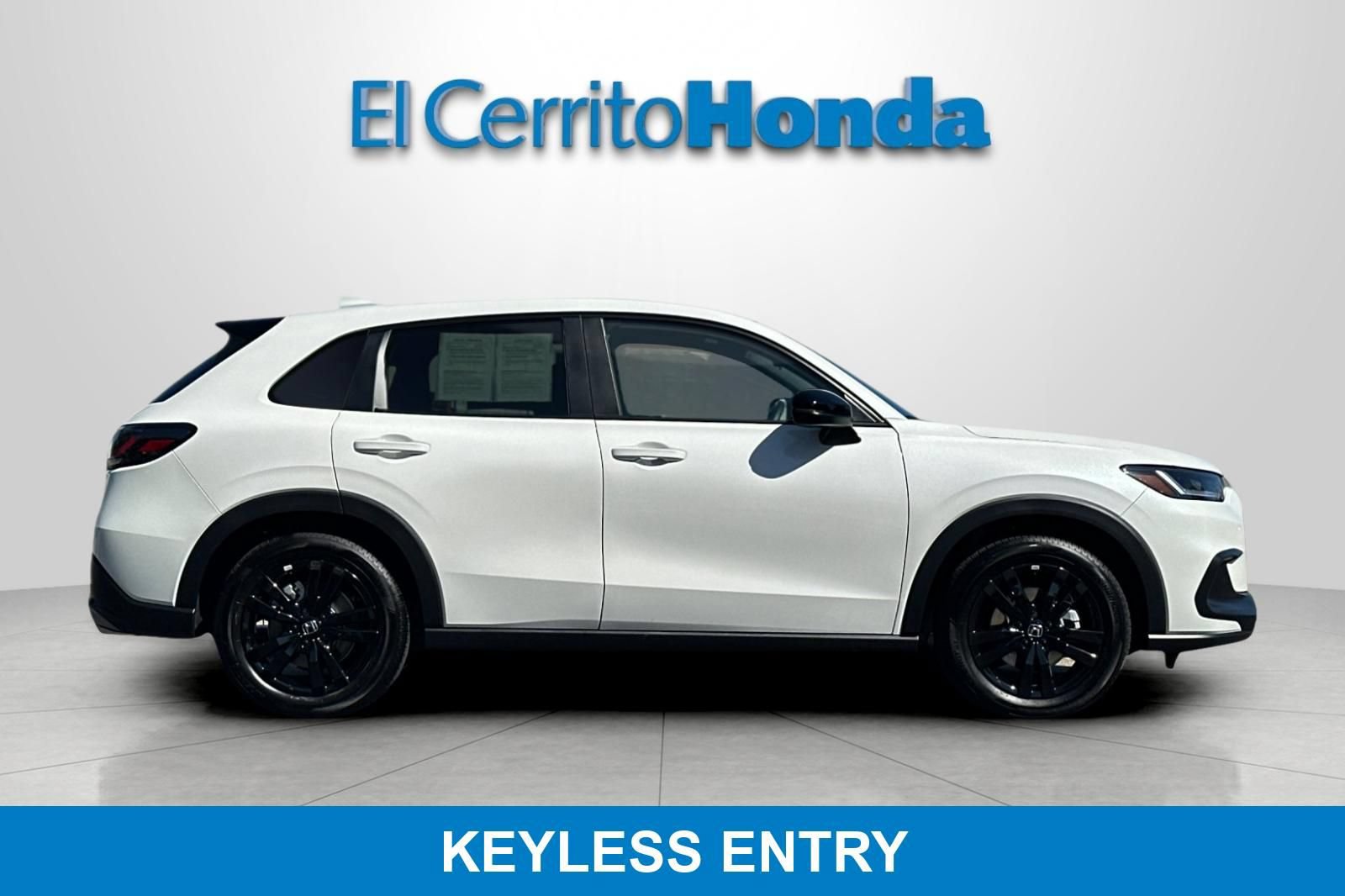 Certified 2026 Honda HR-V Sport image 2