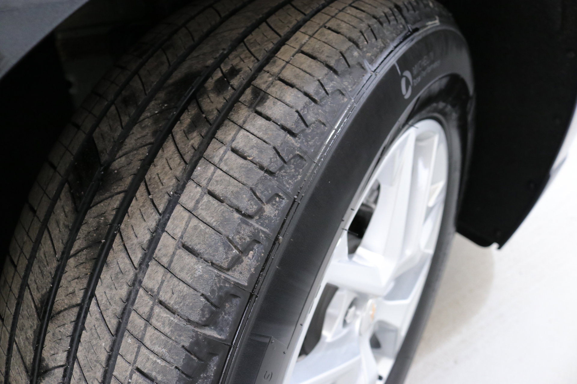 Used 2023 Chevrolet Equinox LT image 31