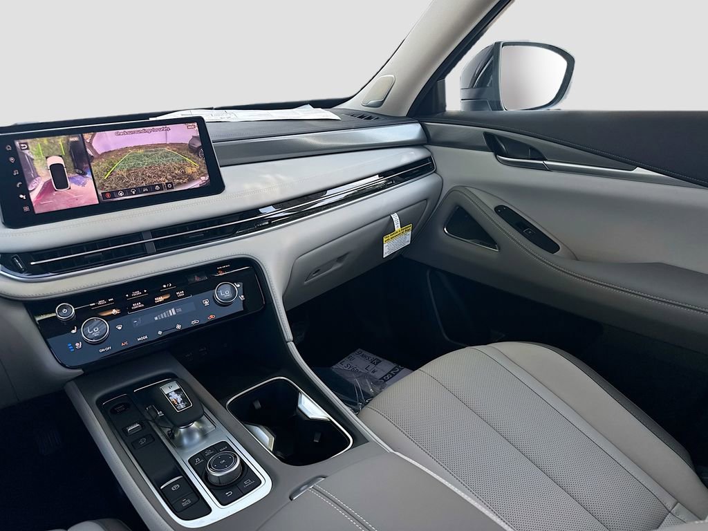 Certified 2026 INFINITI QX60 Luxe w/ Cargo Package image 26