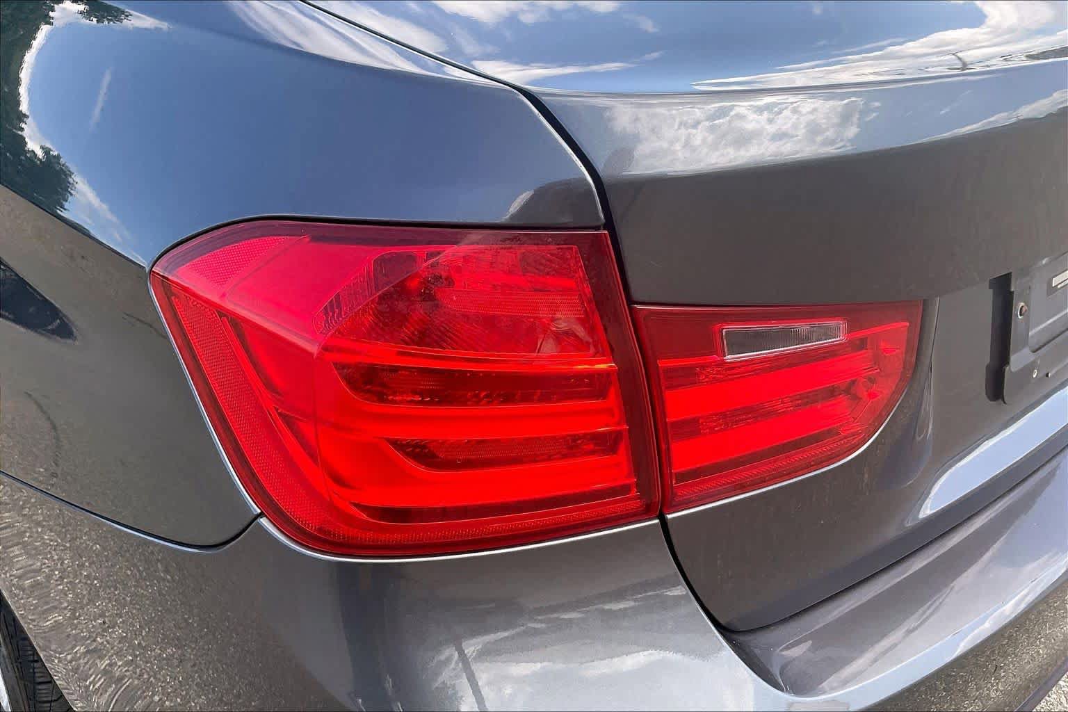 Used 2013 BMW 328i Sedan RWD image 26