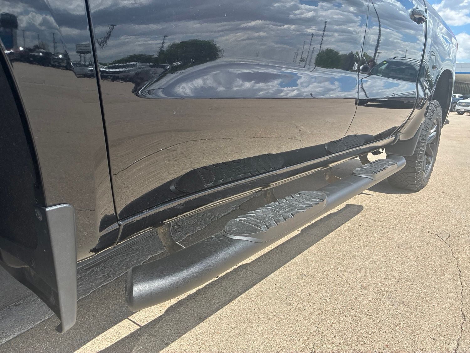 Used 2021 Chevrolet Silverado 1500 LT Trail Boss w/ Convenience Package II AWD/4WD image 13