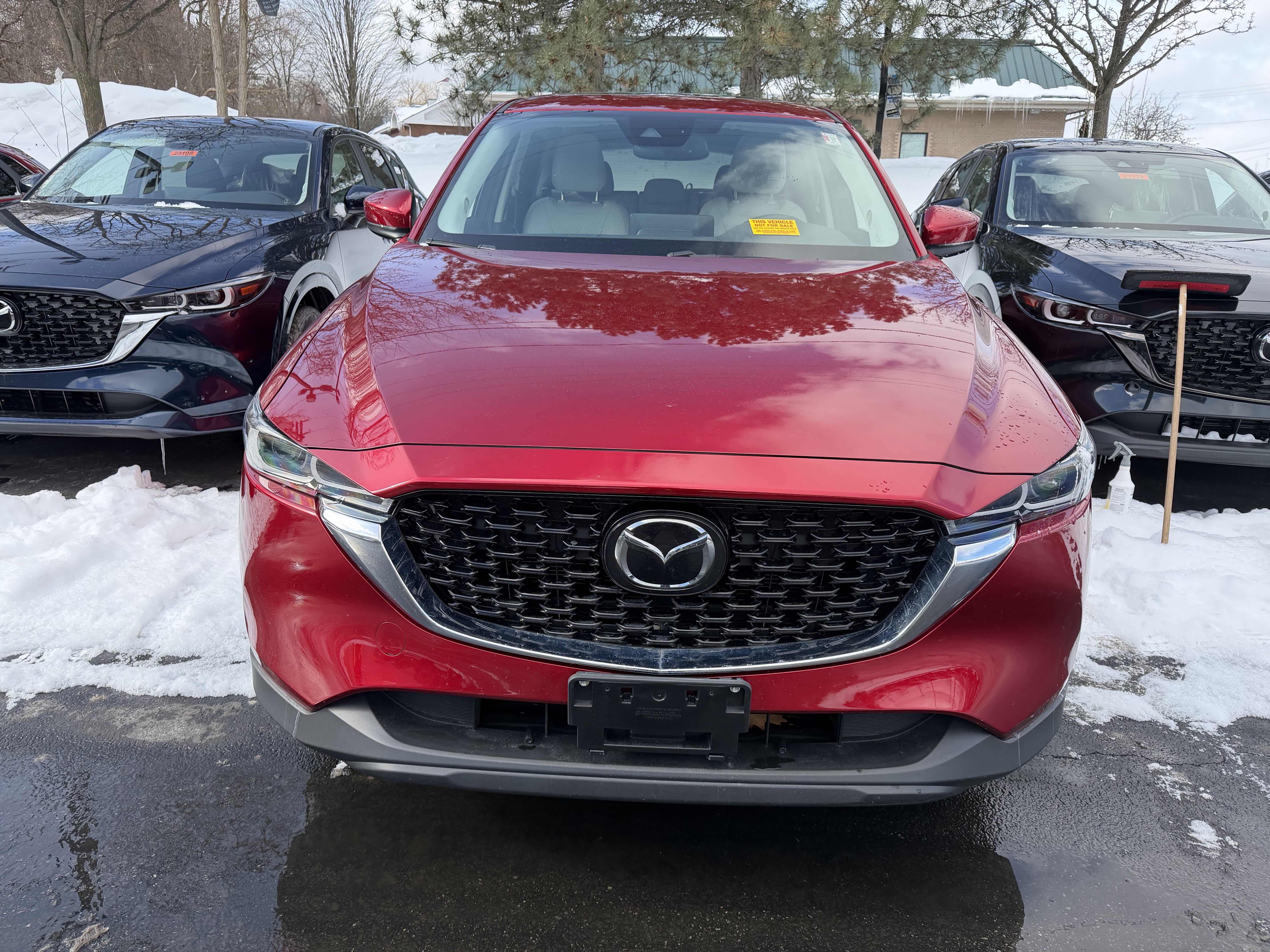 Certified 2023 MAZDA CX-5 AWD 2.5 S w/ Preferred Package image 3