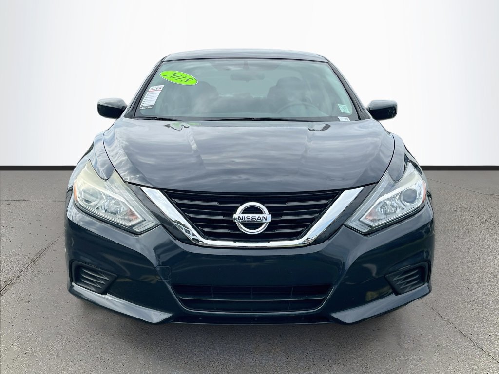 Used 2018 Nissan Altima 2.5 S w/ S Convenience Package FWD image 2
